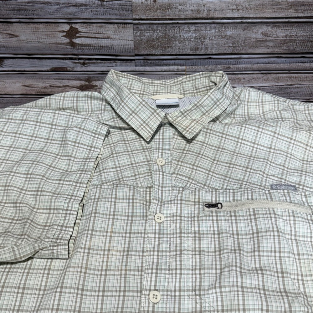 Columbia Button Down Shirt Mens XXL Green Plaid Short Sleeve PFG Venting Pocket
